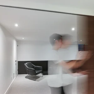 63Wimbleton_BasementBlur